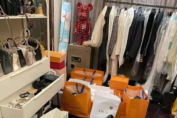 重庆大渡口区回收一线品牌衣服